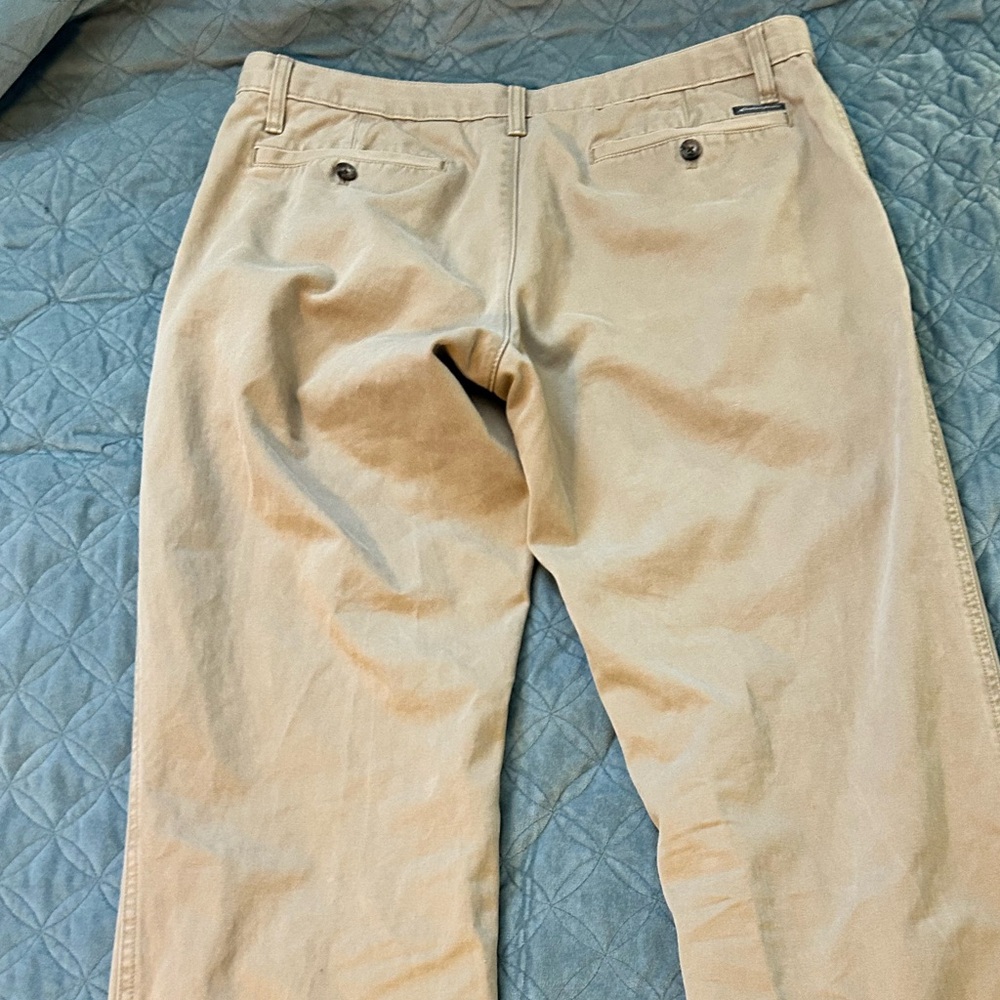 Eddie Bauer Classic Fir Khaki Pants 34 x 34